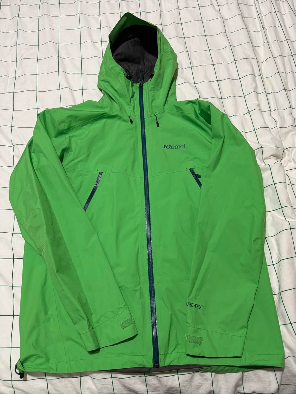 Marmot Men's Bright Green Gore-Tex Hooded Rain Jacket